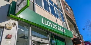 The Strategic Pivot: Lloyds Banking Group’s Offshoring Move to India