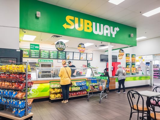 Whole Foods’ Strategic Expansion into New York’s Suburbs: A Closer Look at the Huntington Station Store