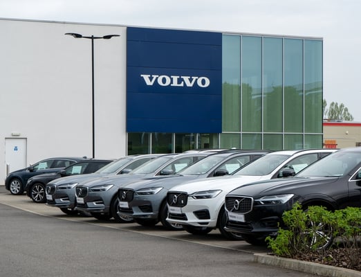 Volvo’s Bold Move: Estate Cars Make a U-Turn Back to the UK