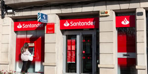 Santander’s Strategic Mastery: Soaring Profits and Bold Buybacks Set New Benchmarks