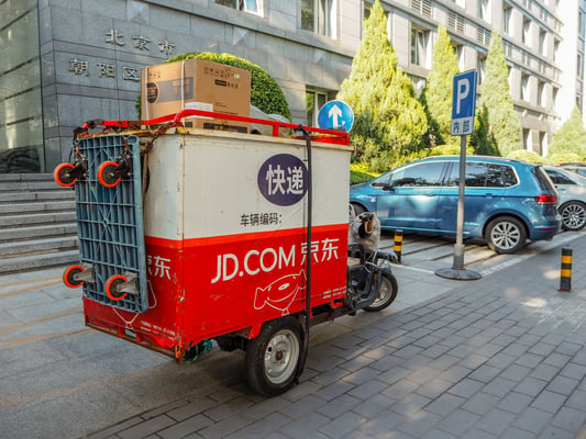 Chinese Couriers’ Global Ambition: Expanding Beyond Borders