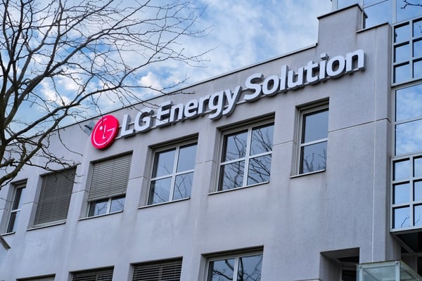 GM and LG Energy Solution Forge Ahead with Extended Battery Technology Partnership