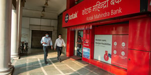 The Big Move: Kotak Mahindra Bank Acquires Standard Chartered’s Personal Loan Empire in India