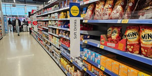 British Hospitality Encounters a Frosty February: Navigating Through Consumer Spending Icebergs