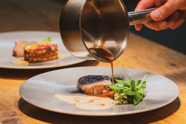 Cathay Pacific’s Culinary Leap: Partnering with Michelin-Starred Louise to Redefine In-Flight Dining