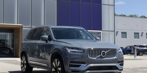 Volvo’s Clever Pivot: Why Hybrid Cars Are Still in the Game