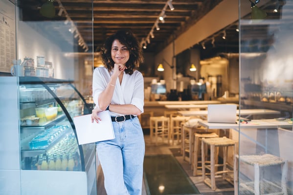 Coffee Franchises Stir Up Innovation Amid Economic Breezes