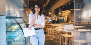 Coffee Franchises Stir Up Innovation Amid Economic Breezes
