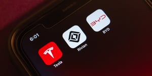 Shifting Gears: How Major Auto Manufacturers Are Navigating the Electric Vehicle Revolution