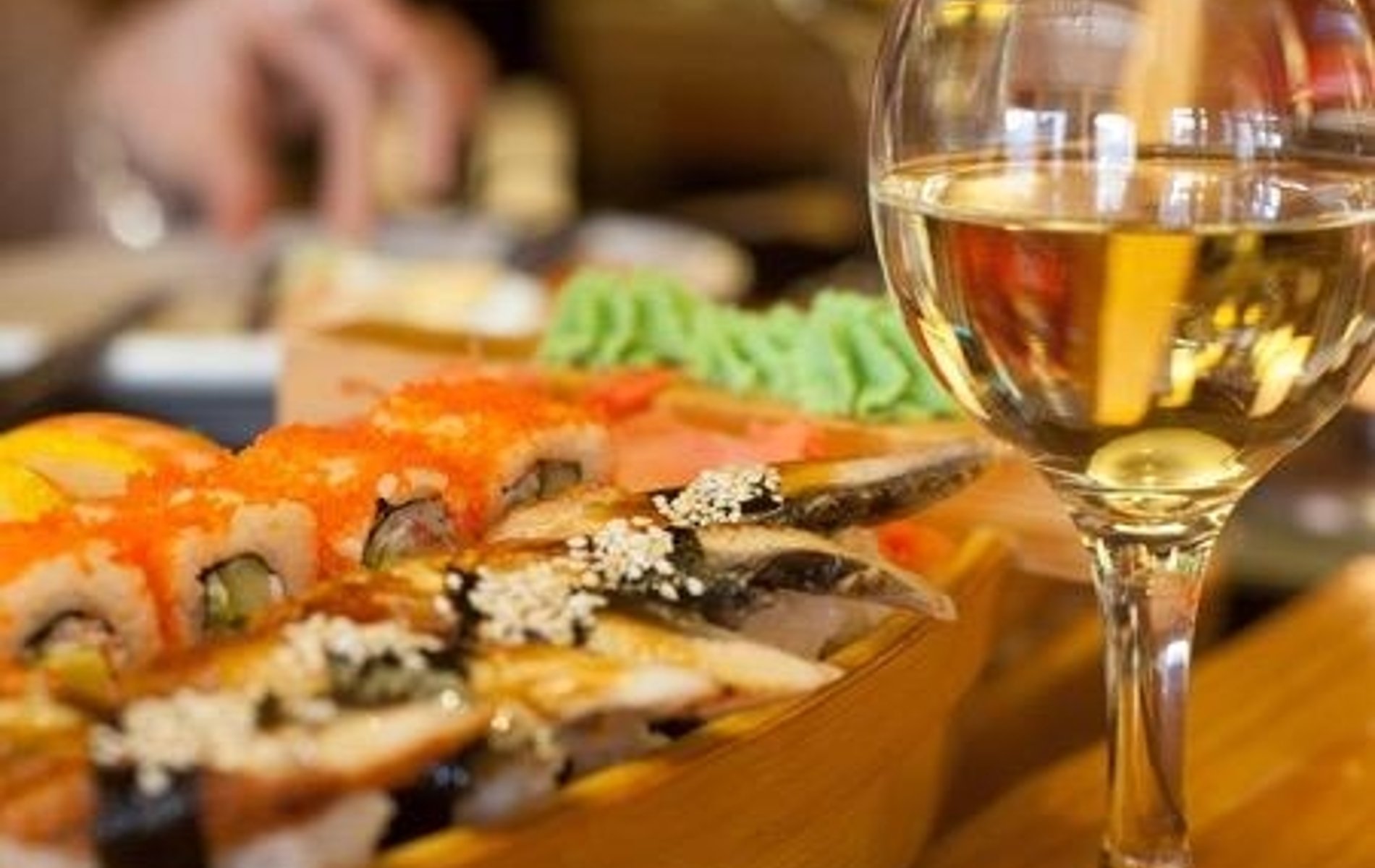 como maridar vino con sushi
