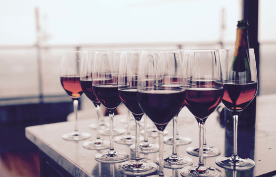 ¿por qué es importante experimentar una cata de vinos?