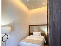 Hotel thumbnail 2