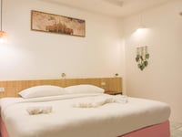 Hotel thumbnail 10