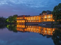 Hotel thumbnail 1