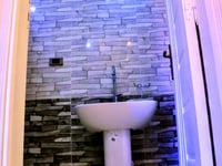 Hotel thumbnail 9