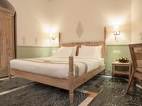 Hotel thumbnail 12