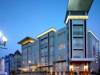 Hotel thumbnail 1