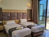 Hotel thumbnail 12