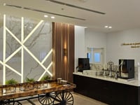 Hotel thumbnail 8