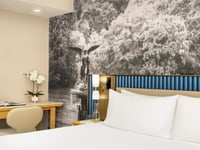 Hotel thumbnail 2