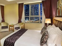 Hotel thumbnail 2