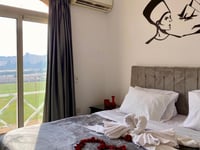 Hotel thumbnail 2