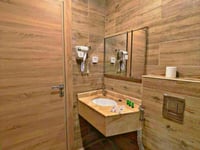 Hotel thumbnail 5