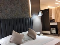 Hotel thumbnail 1