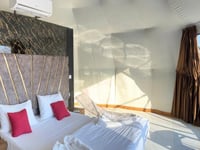 Hotel thumbnail 3