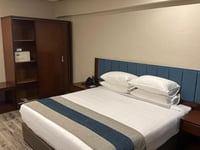 Hotel thumbnail 16