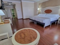 Hotel thumbnail 9