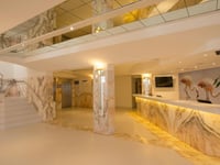 Hotel thumbnail 11
