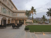 Hotel thumbnail 16