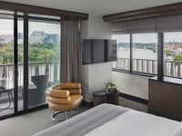 Hotel thumbnail 2