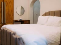 Hotel thumbnail 8