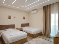 Hotel thumbnail 12
