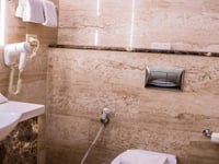 Hotel thumbnail 9