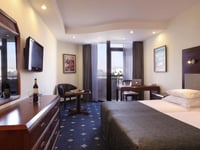 Hotel thumbnail 2