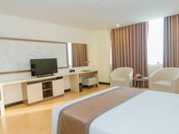 Hotel thumbnail 11