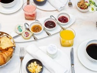 Miniatura del hotel 8