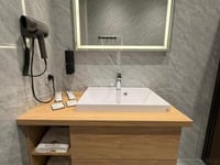 Hotel thumbnail 11