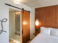 Hotel thumbnail 18