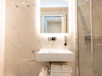 Hotel thumbnail 11