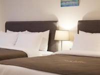 Hotel thumbnail 2