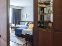 Hotel thumbnail 2