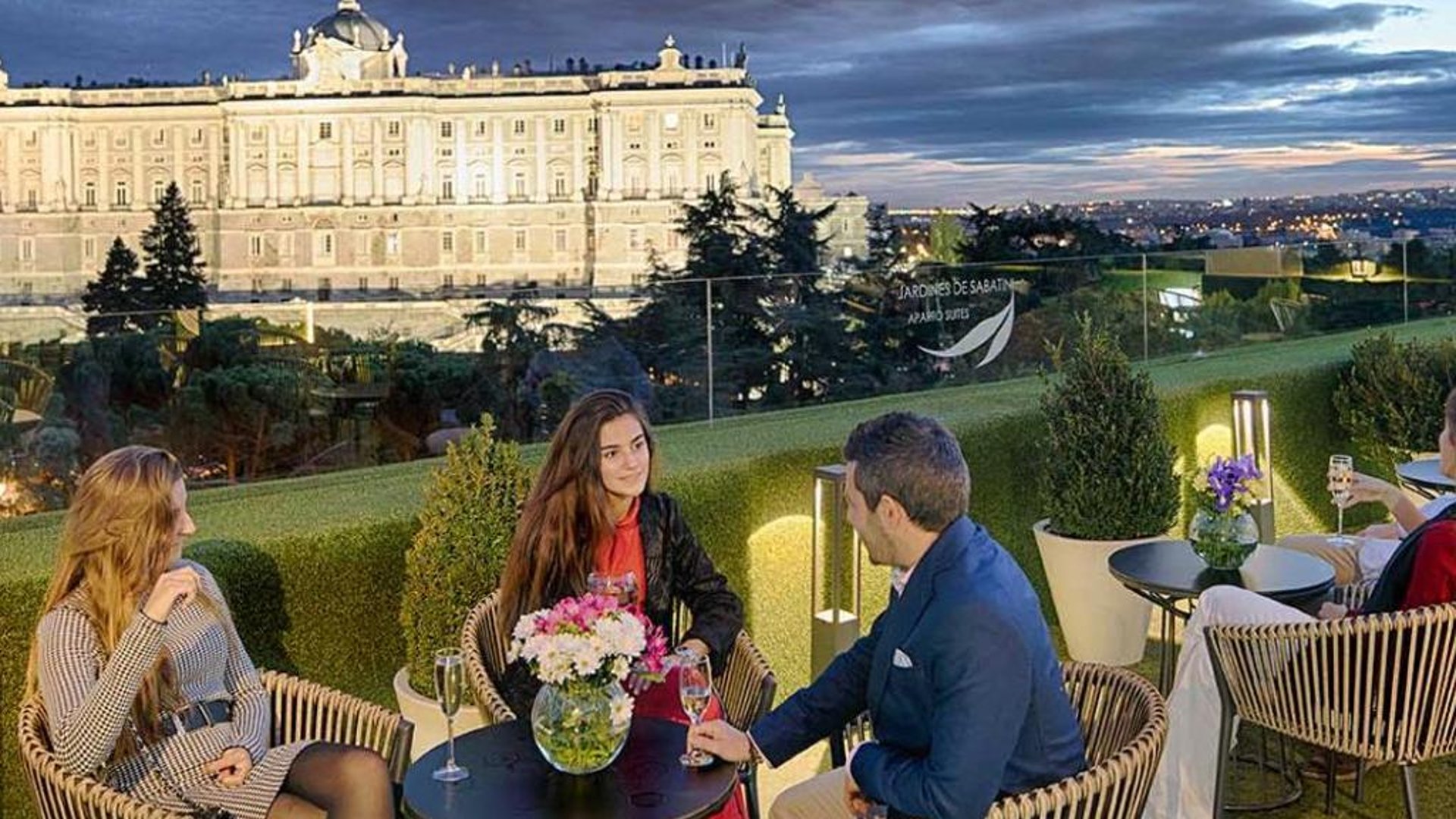 Apartosuites Jardines de Sabatini in in Madrid, Spain