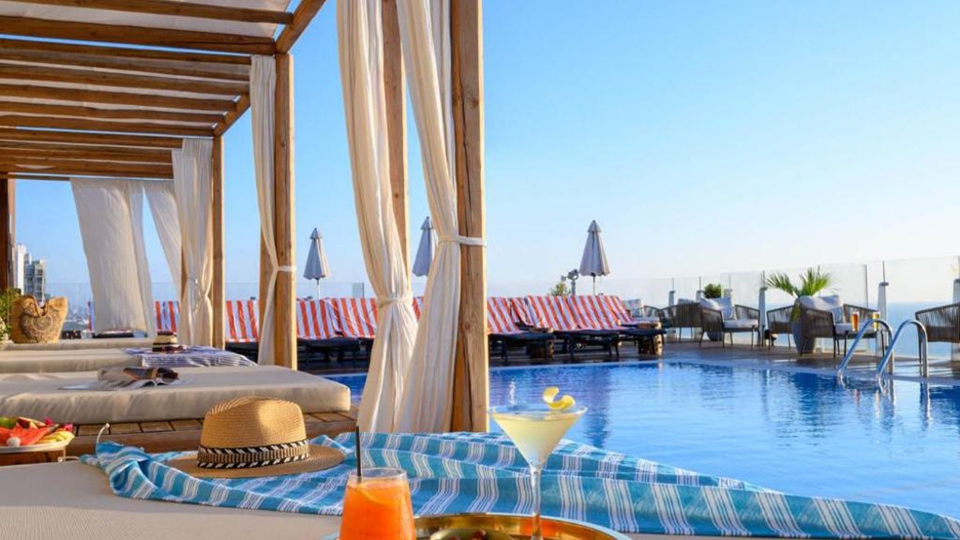 Carlton Tel Aviv Hotel – Luxury on the Beach in in Tel Aviv, Israel
