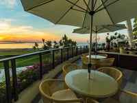 Hotel thumbnail 6
