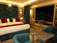 Hotel thumbnail 2