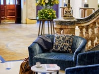 Hotel thumbnail 10